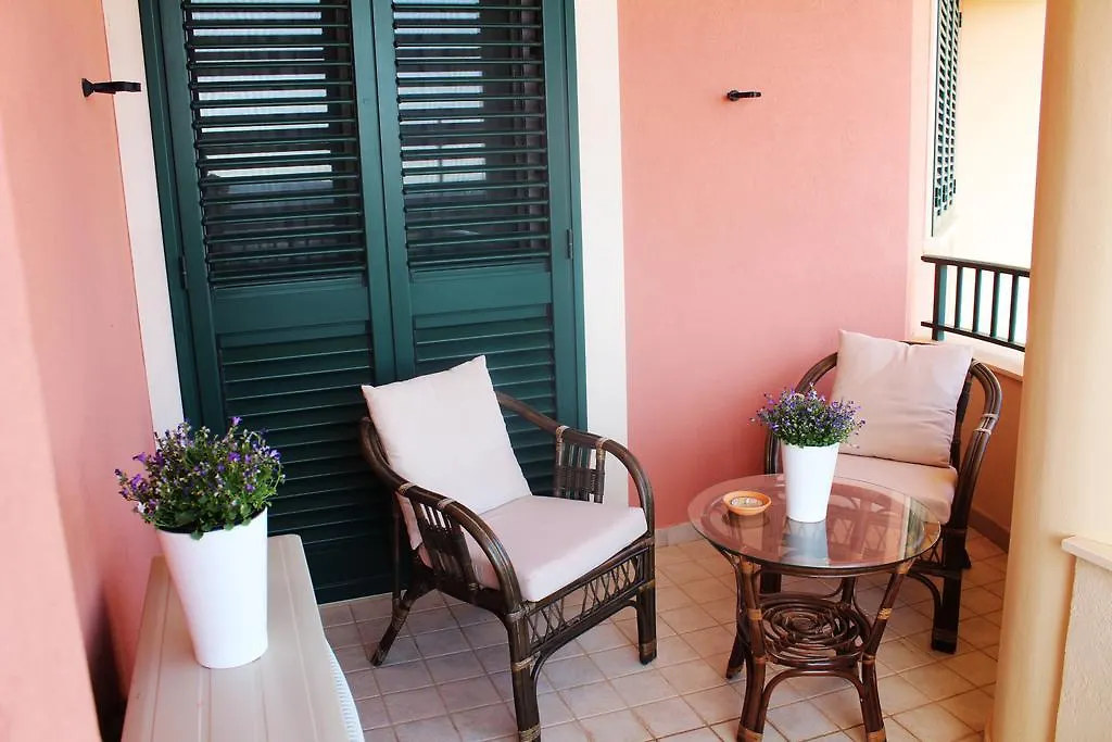 Villa Orchidea Luxury B&B-1